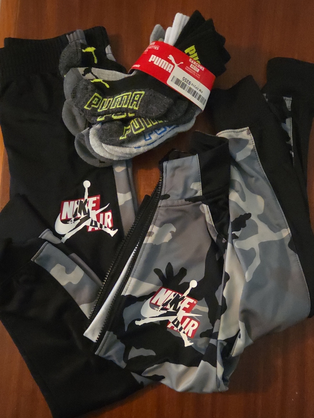 Nike Kids Gray & Black Camo Joggers